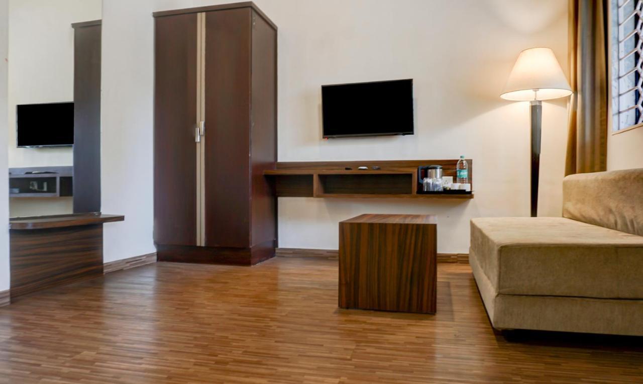 Treebo Five Elements, Lonavala Ξενοδοχείο Εξωτερικό φωτογραφία